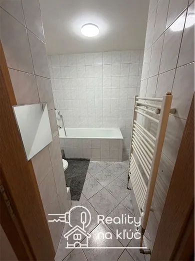 Na prenájom 1-izbový byt, 35 m², Lučenec, Ulica A. Jiráska