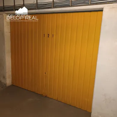 Na prenájom objekt, 16 m², Bratislava-Karlova Ves, Ľudovíta Fullu