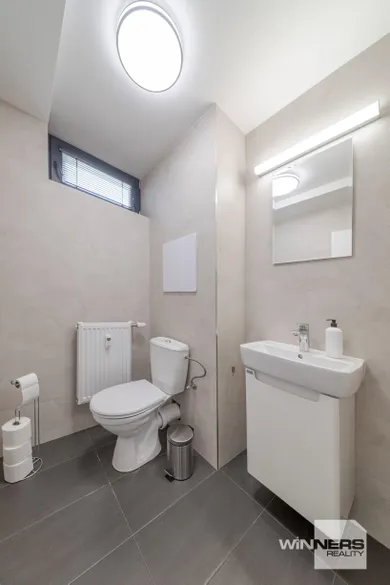 Na prenájom 2-izbový byt, 50 m², Košice-Juh, Mlynárska