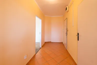 Na predaj 1-izbový byt, 37 m², Košice-Staré Mesto, Branisková