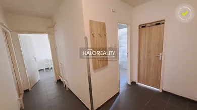 Na prenájom 2-izbový byt, 67 m², Partizánske