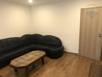Na prenájom 2-izbový byt, 62 m², Martin, Komenského