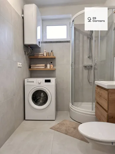 Na predaj 2-izbový byt, 58 m², Lužianky, Rastislavova