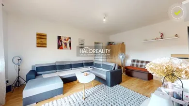 Na predaj 2-izbový byt, 62 m², Lučenec, Cintorínska