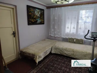 Na predaj 3-izbový byt, 77 m², Snina, Študentská