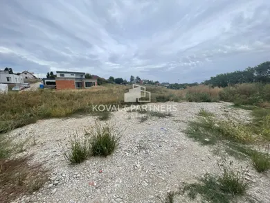Участки на продажу, Nitra · €181 500