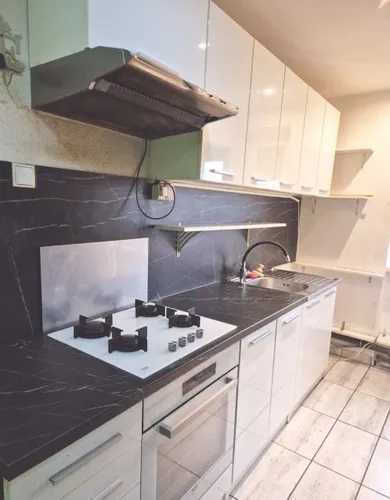 Na predaj 3-izbový byt, 63 m², Komárno, Ul. priateľstva