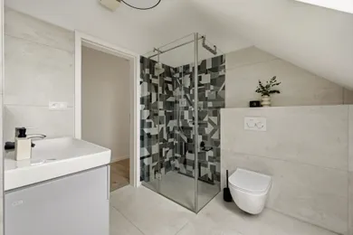 Na predaj 1-izbový byt, 52 m², Trnava, Trnava / Halenárska