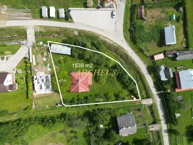 Na predaj 5-izbový dom, 180 m², Lenartov