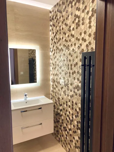 Na prenájom 4-izbový byt, 90 m², Michalovce, Hrádok
