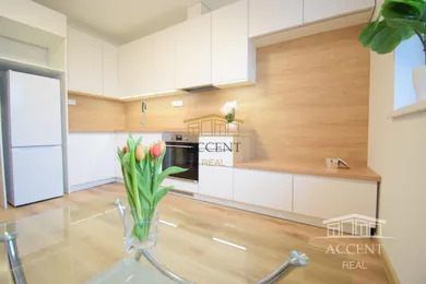 Na prenájom 3-izbový byt, 60 m², Bratislava-Ružinov, Lidická