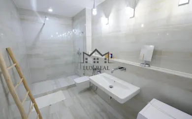 Na prenájom 2-izbový byt, 49 m², Piešťany, Nitrianska