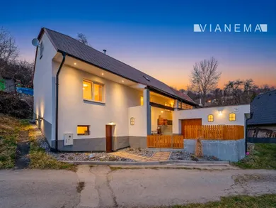 Na predaj 2-izbový dom, 150 m², Lubina, .