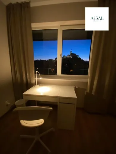 Na prenájom 3-izbový byt, 88 m², Nitra, Mostná