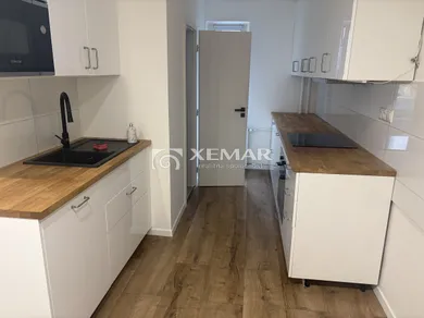 Byty na predaj 3-izbový, Banská Bystrica · €205 000