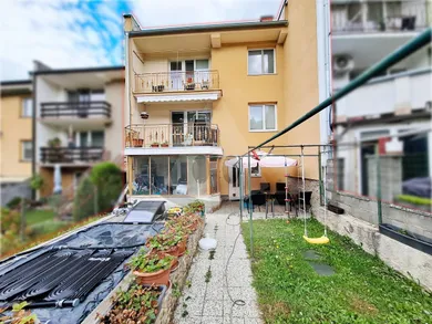 Na predaj 5-izbový dom, 523 m², Prievidza, Snežienková