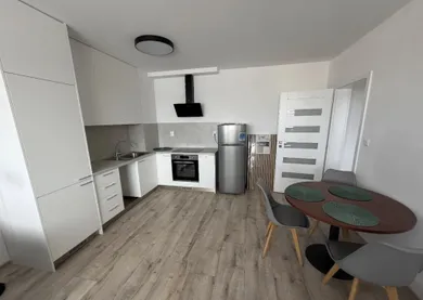 Na prenájom 2-izbový byt, 49 m², Košice-Juh, Jantárová
