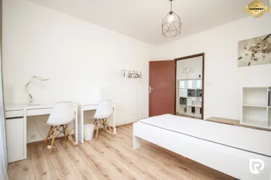 Na predaj 3-izbový byt, 67 m², Trenčín, Halalovka
