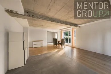 Na predaj dom, 112 m², Bratislava-Lamač, Cesta na Klanec