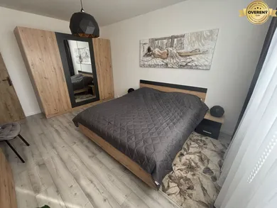 Na prenájom 3-izbový byt, 68 m², Poprad, Jilemnického