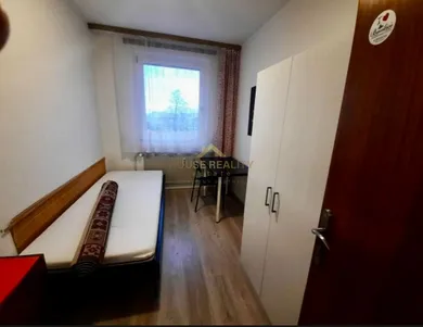 Na prenájom 3-izbový byt, 71 m², Bratislava-Karlova Ves, Beniakova