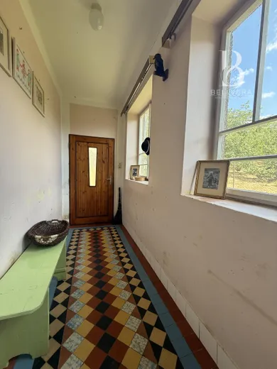 Na predaj 5-izbový dom, 266 m², Lopúchov