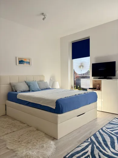 Na prenájom 1-izbový byt, 32 m², Bratislava-Petržalka