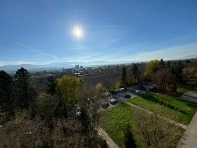 Квартири в оренду, 3-кімнатні, Prievidza · €600