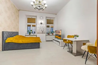 Apartments for rent, 1-room in Bratislava-Staré Mesto · €700