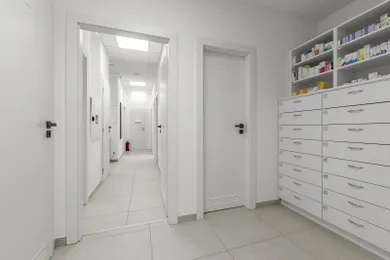 Na predaj komerčné, 245 m², Bratislava-Staré Mesto, Páričkova
