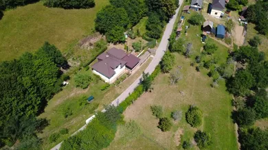 Eladó házak, 5-szobás, Nová Baňa · €279 900