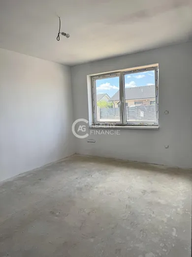 Na predaj 4-izbový dom, 135 m², Miloslavov, SEKVOJOVA