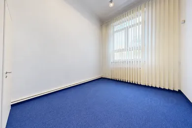 Na prenájom komerčné, 140 m², Bratislava-Ružinov, Košická