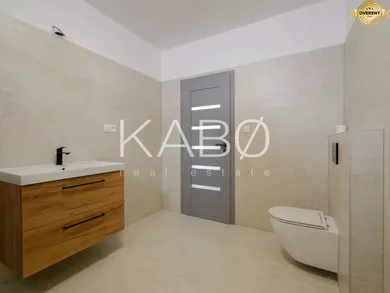Na predaj 4-izbový dom, 105 m², Oponice