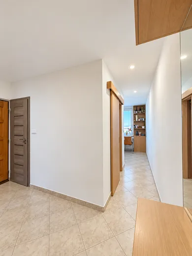 Na predaj 2-izbový byt, 55 m², Malacky, Záhorácka