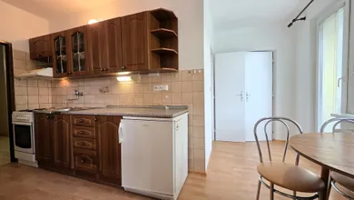 Na prenájom 3-izbový byt, 82 m², Žilina