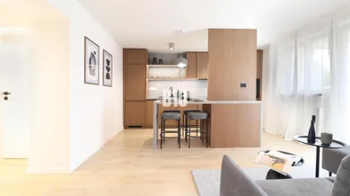 Квартири на продаж, 3-кімнатні, Martin · €214 990