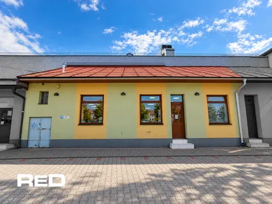Komerčné priestory na prenájom, Žilina · €550