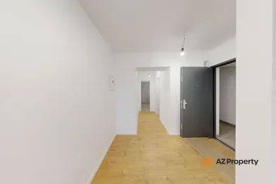 Na predaj 3-izbový byt, 82 m², Banská Štiavnica, Dolná