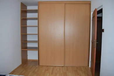 Na prenájom 3-izbový byt, Trnava, Ulica Vladimíra Clementisa