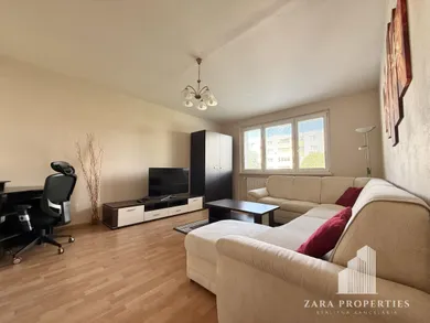 Na prenájom 2-izbový byt, 50 m², Púchov, Rastislavova