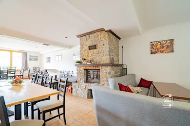 Na predaj 15-izbový dom, 274 m², Spišský Hrhov, Grófska