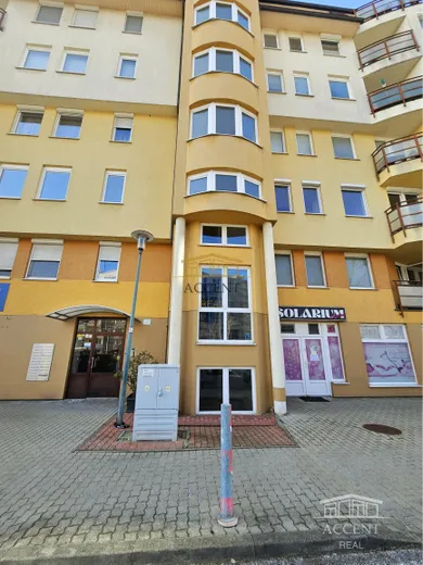 Na predaj komerčné v Bratislava-Karlova Ves · €259 000 · Novostavba