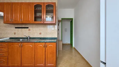 Na predaj 3-izbový byt, 70 m², Holíč, M. Nešpora