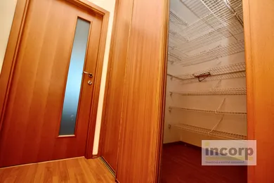 Na prenájom 3-izbový byt, 75 m², Bratislava-Nové Mesto, Sibírska