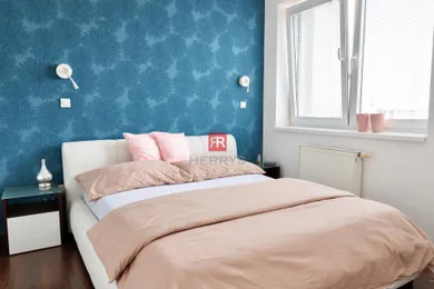 Na prenájom 2-izbový byt, 55 m², Bratislava-Jarovce, Smaragdová