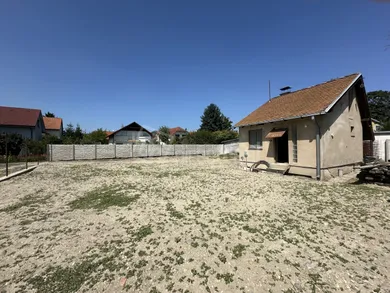 Działki na sprzedaż, Bratislava-Ružinov · €250 000