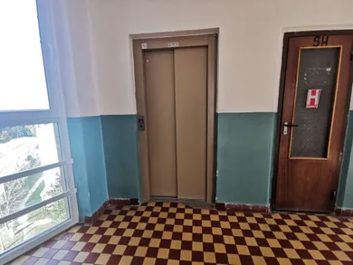 Na predaj 3-izbový byt, 81 m², Bánovce nad Bebravou, J. G. Tajovského