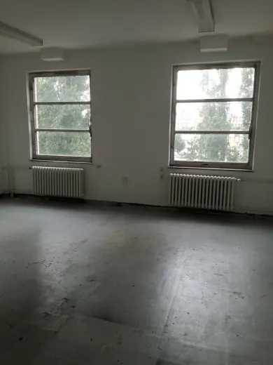 Obiekty na wynajem, Bratislava-Nové Mesto · €306