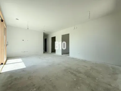 Na predaj dom, 183 m², Zamarovce